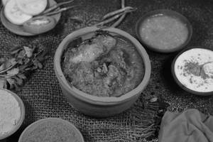 Special Soya Chaap Masala Pot