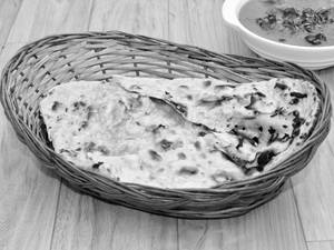 Butter Naan (1 Pc)
