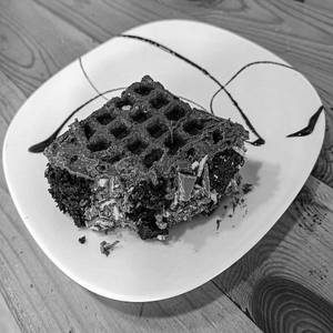 Brownie Kitkat Waffle