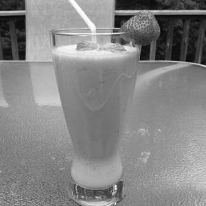 Strawberry Lassi
