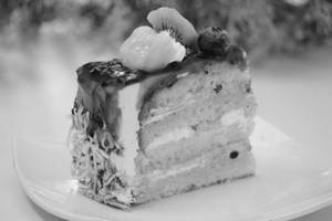 Litchi Blueberry Pastry