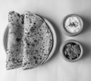 Aloo Paratha with Dahi