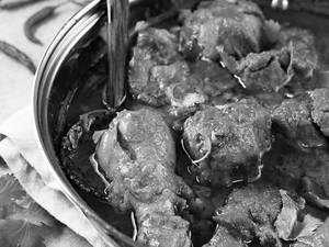 Chicken Curry (04 Pcs )
