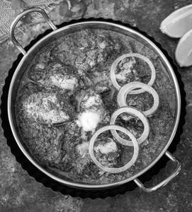Chicken Sagwala