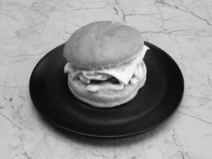 Chaska Maska Burger