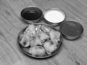 Batata Vada (125 Grams)