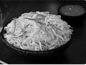 Veg Hakka Noodles
