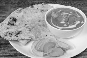 Keema Gravy With 2 Butter Naan