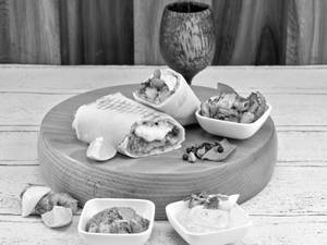 Chicken Shawarma with Salad (Khubooz)