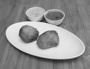 Bonda ( 4 Pcs )