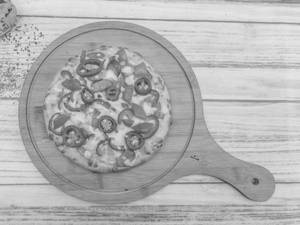 7 Delight Pizza