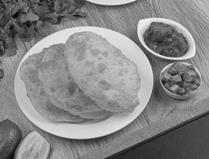 Luchi (3pcs With Paneer Rosha(100 Gm) And Alu Dum(100 Gm)