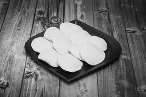 Idli ( 2Pcs )