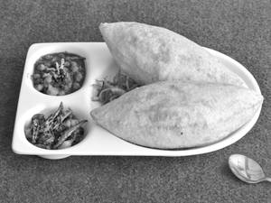 Choley Bhature