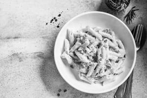 White Sauce Penne Pasta