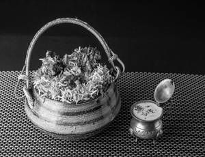 Mutton Nawabi Pot Biryani