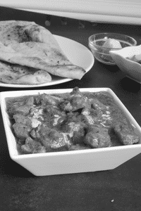 Butter Chicken + 2 Butter Naan