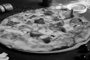 Make Your Chicken Silver Pizza With One Topping