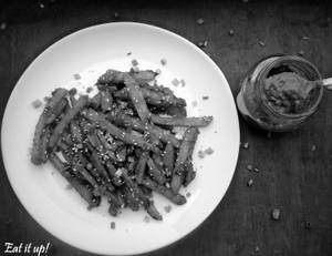 Schezwan Fries (spicy)