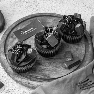 Chocolate chip muffin