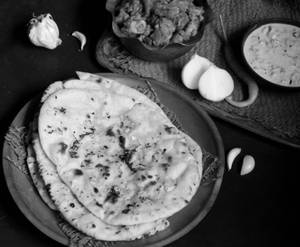 Garlic naan