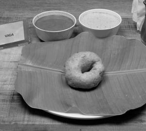 Vada (1pc)
