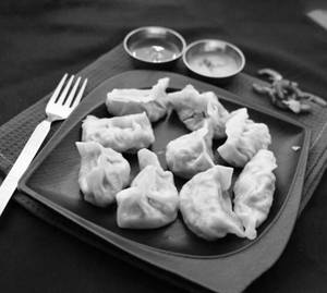 Veg momo [10p]