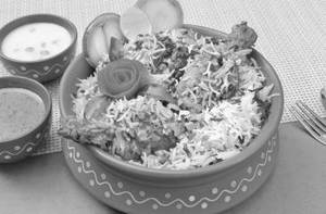 Hyderabadi Chicken Dum Biryani