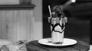 Kit Kat Shake
