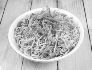 Veg Hakka Noodles ( Non Spicy)
