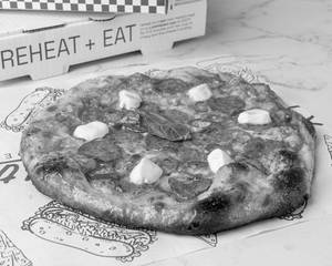 Bat Out Of Hell Pizza 10"