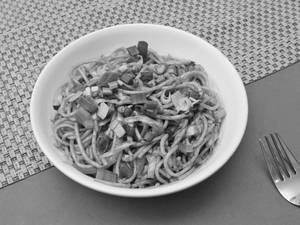 Veg Hakka Noodles