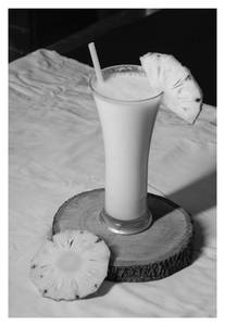 Pineapple milkshake