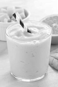Mango Shako With Ice Cream
