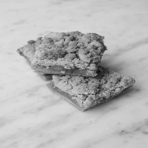 APPLE CRUMB BAR