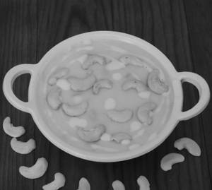 Khoya Kaju (Sweet)