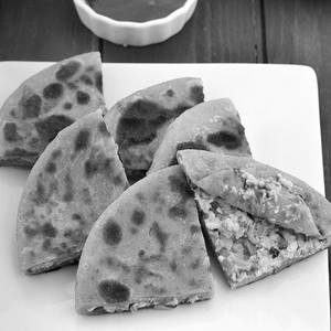 Paneer Stuffed Paratha