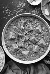 Matar Paneer
