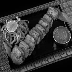 Tandoori Paneer Tikka 8 Pc