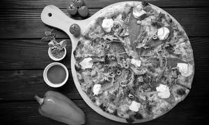 8 Paneer Tikka Pizza