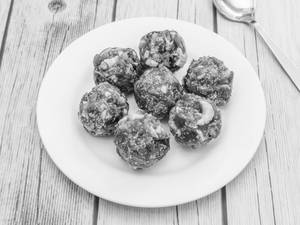 Dry Fruit Laddu 