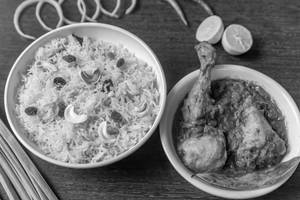 Chicken Kosha With Basanti Pulao (2 Pcs Chicken)