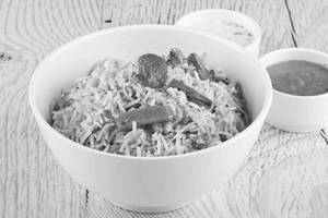 Veg Biryani With Raita