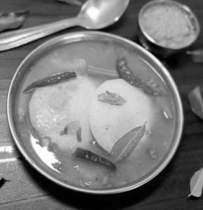 Sambar idli - 2 pcs