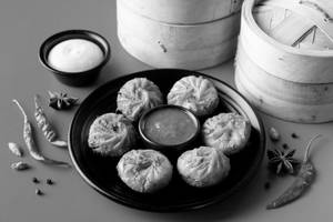 Veggie Tandoori Momos [6 Pieces]