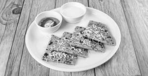 Paneer Paratha 1pcs