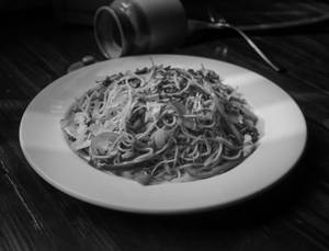 Mixed Burnt Garlic Noodles