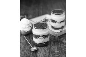 Red Velvet Jar