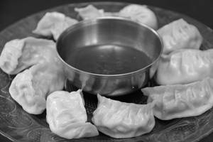 Paneer Fried Momos (10 Pcs)