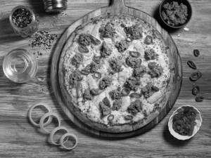 Kashmiri Lamb Pizza